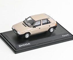 1:43 Škoda Favorit 136L (1988) – béžová