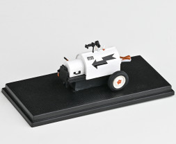 1:43 ÚVMV Horúcovodná raketa (1972)