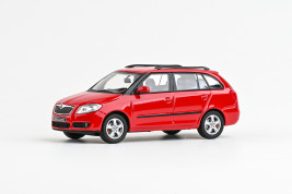 1:43 Škoda Fabia II Combi (2007) – červená Corrida