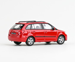 1:43 Škoda Fabia II Combi (2007) – červená Corrida
