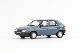1:43 Škoda Favorit 136L (1988) – šedomodrá tmavá