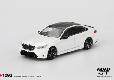 1:64 BMW M5 Alpine White blistr
