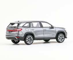 1:43 Škoda Kodiaq II (2023) - Šedá Graphite Metalíza
