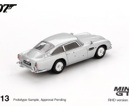1:64 ASTON MARTIN DB5 Skyfall 2012 (English version) blistr