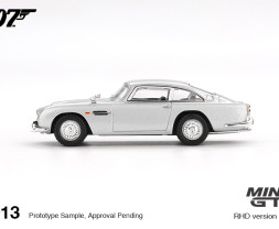 1:64 ASTON MARTIN DB5 Skyfall 2012 (Chinese version) blistr