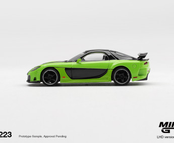 1:64 Mazda RX-7 VeilSide Fortune7 Green