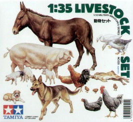 1:35 Livestock Set